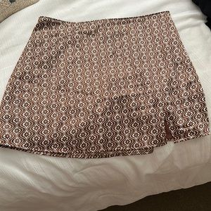 Silky brown 70s mini skirt